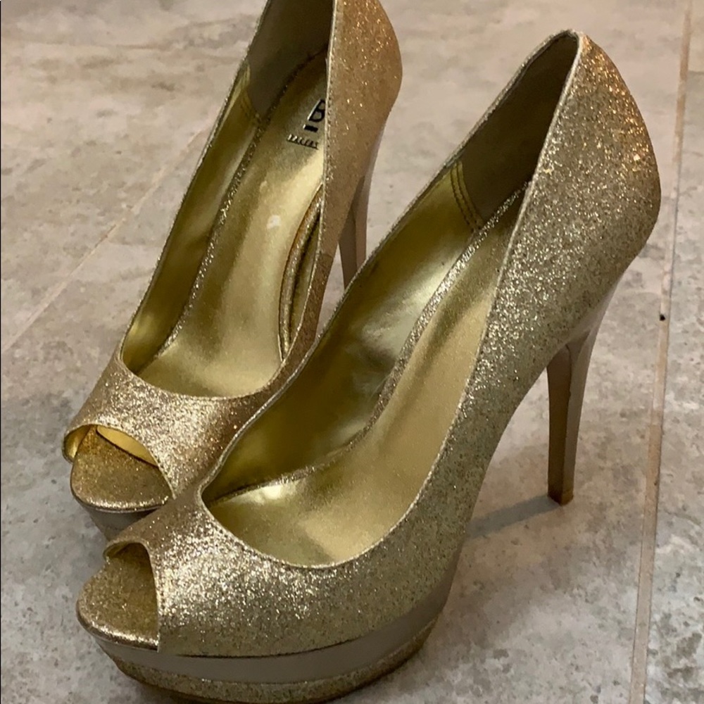 Sparkle Gold heals